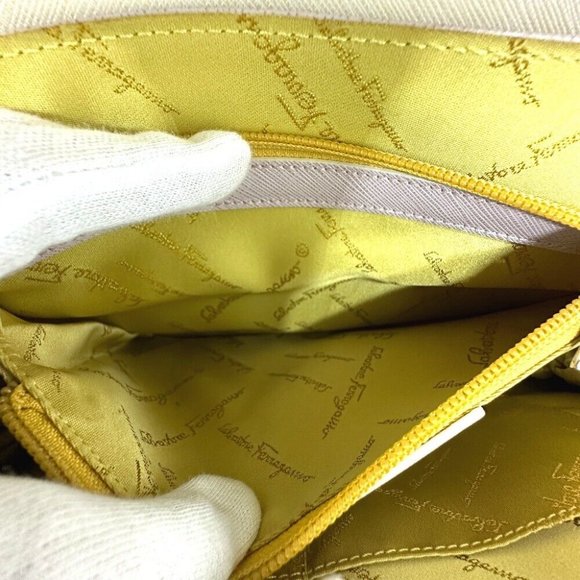 Salvatore Ferragamo Gancini Hand Bag Leather pink - Picture 9 of 14